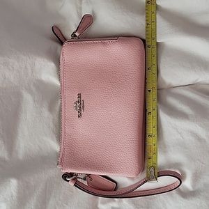 Wristlet